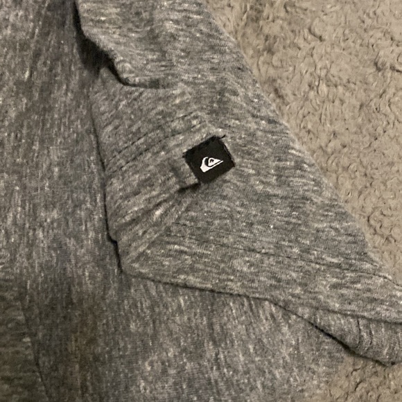 Quicksilver t-shirt - Picture 2 of 3